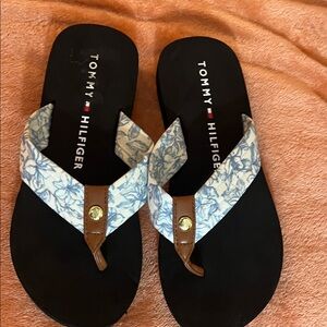 Tommy Hilfiger Black and White Floral Flip Flops